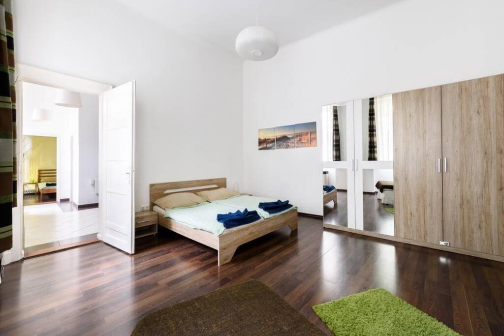 Diamond Home Apartment - City Center — Photos 3